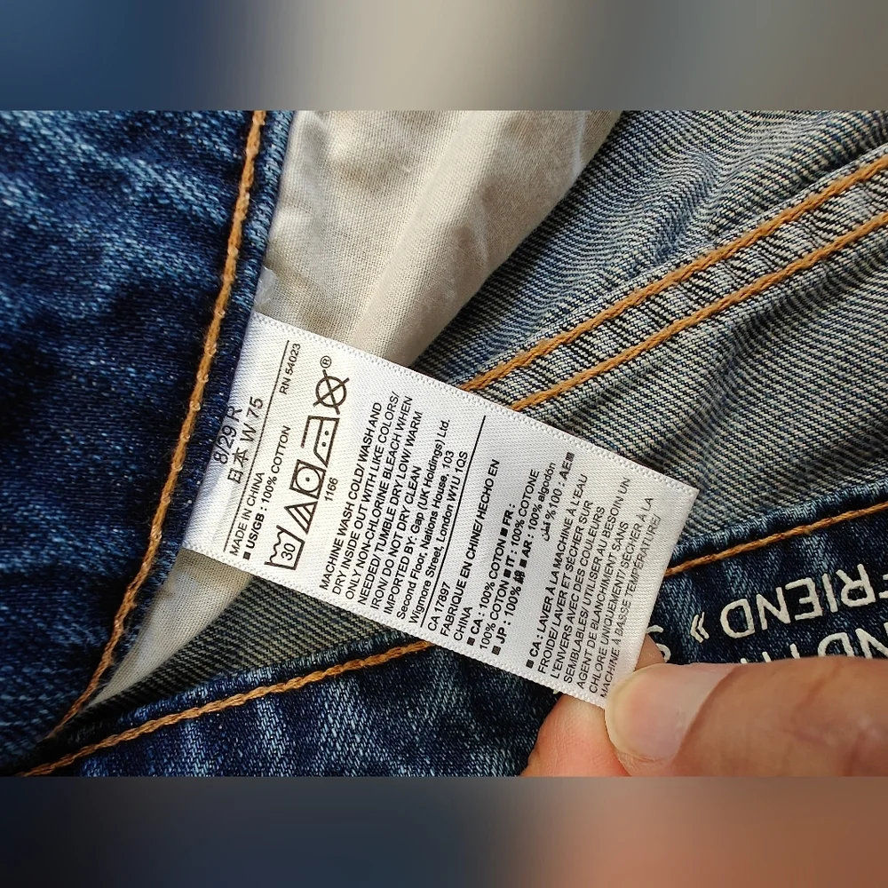 GAP Women's Sexy Boyfriend Fit Blue Jeans